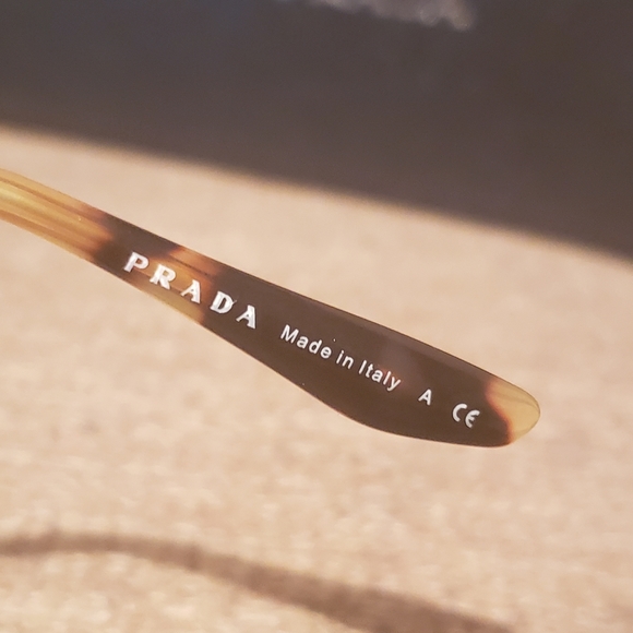 Prada Catwalk Sunglasses PR74VS (101) - Picture 9 of 16